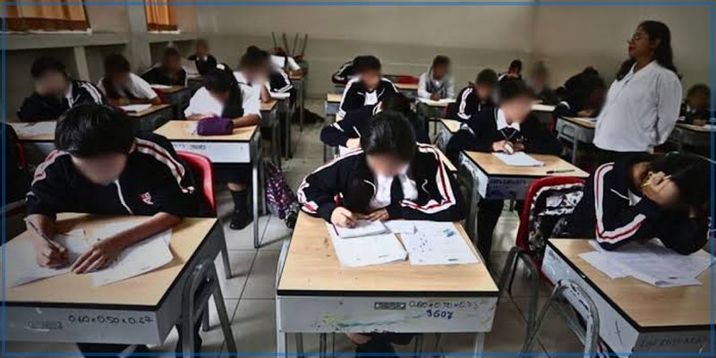 Perú retrocede a niveles de hace una década en prueba PISA 2025