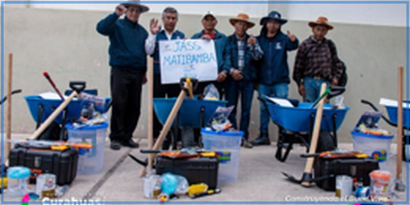 Municipalidad de Curahuasi entrega materiales y herramientas para fortalecer el trabajo de las JASS