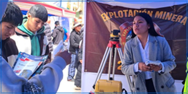 Apurímac: feria vocacional de Juntos reunió a más de 300 escolares del distrito de Challhuahuacho